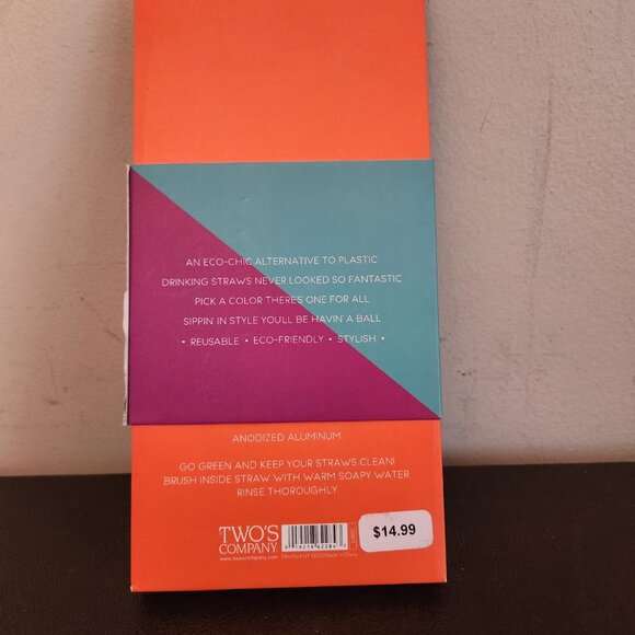 TWO Company Sipper Pretty Reusable Straws W/ Cleaning Brush - NEW - Picture 4 of 5